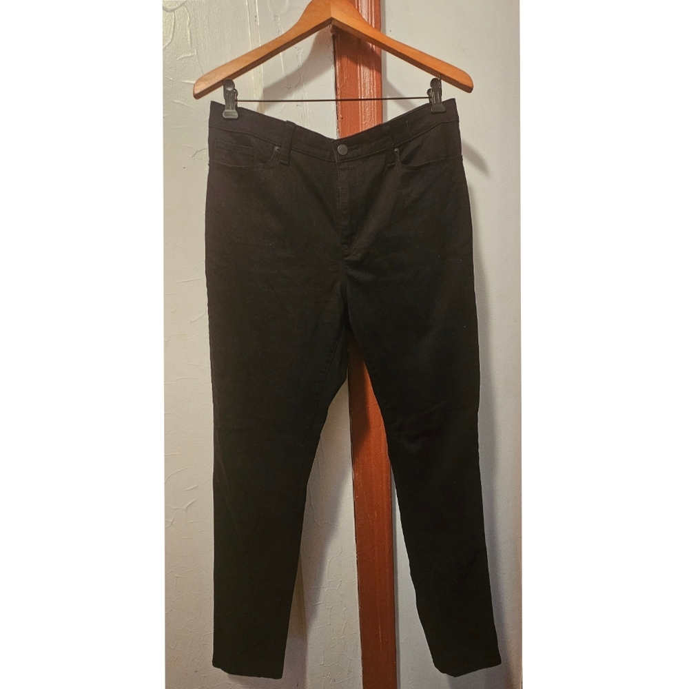 Unqilo Black Straight Leg Pants